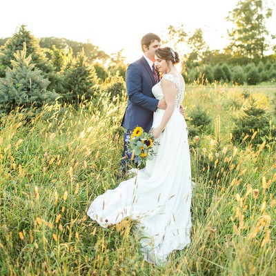 Wedding at Maple Row Tree Farm:
Laura & Seth are Married!
